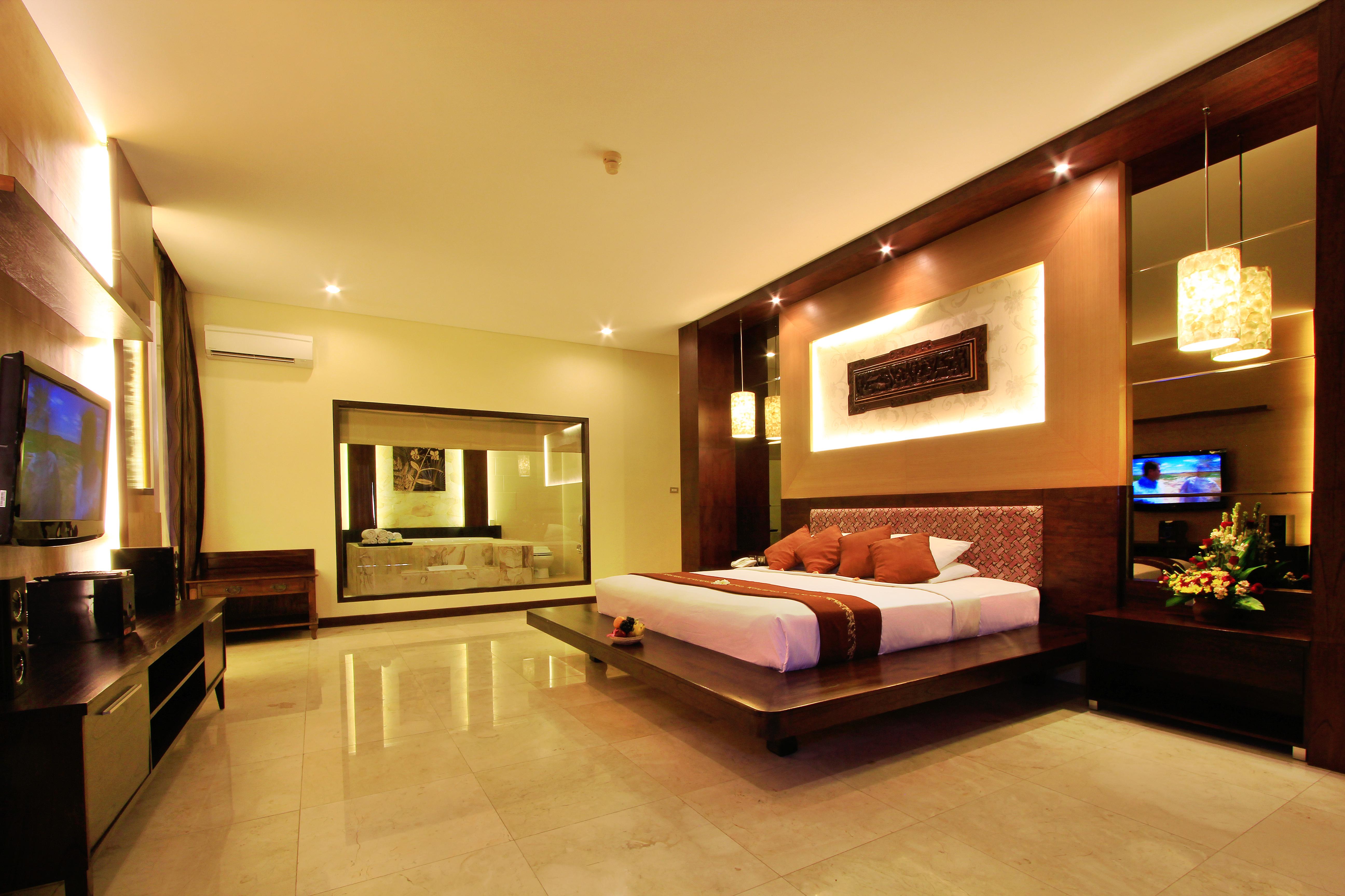 Pelangi Bali & Hotel Seminyak